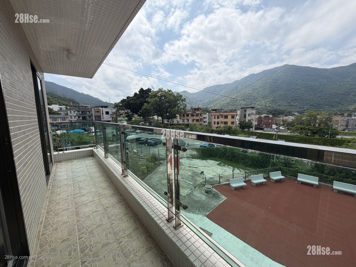 村屋 租盤 3 房 , 3 浴室 1,050 平方呎