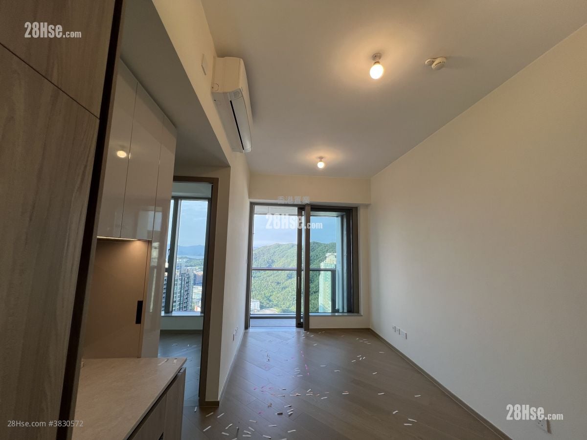 Villa Garda Ii Rental 2 Bedrooms , 1 Bathroom 451 ft²