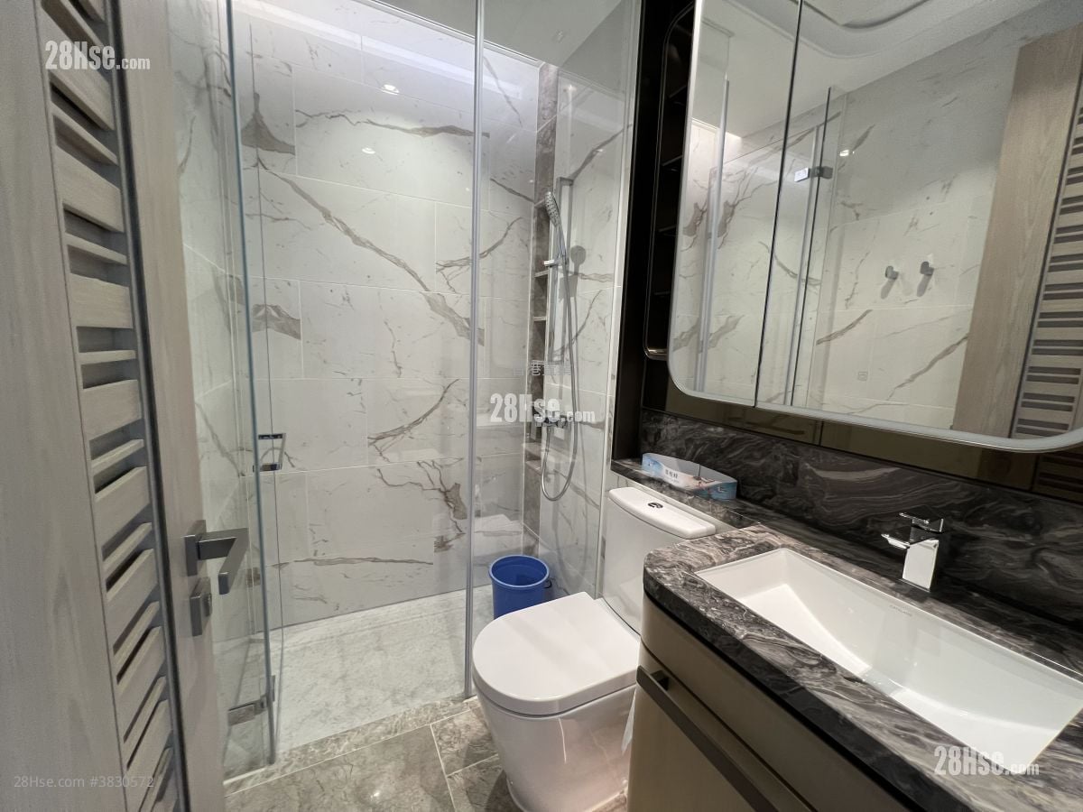 Villa Garda Ii Rental 2 Bedrooms , 1 Bathroom 451 ft²
