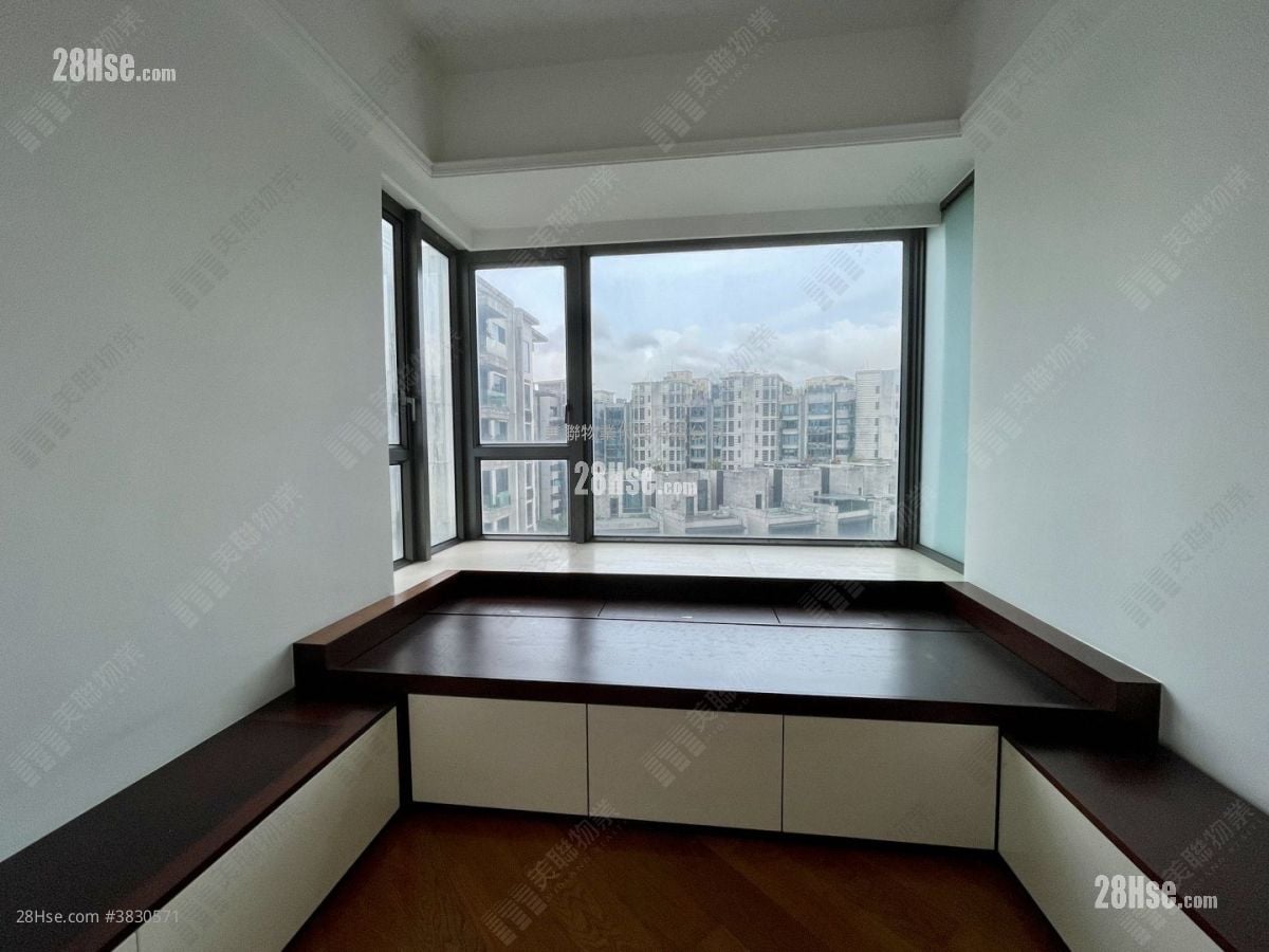Providence Peak Sell 4 Bedrooms 1,559 ft²