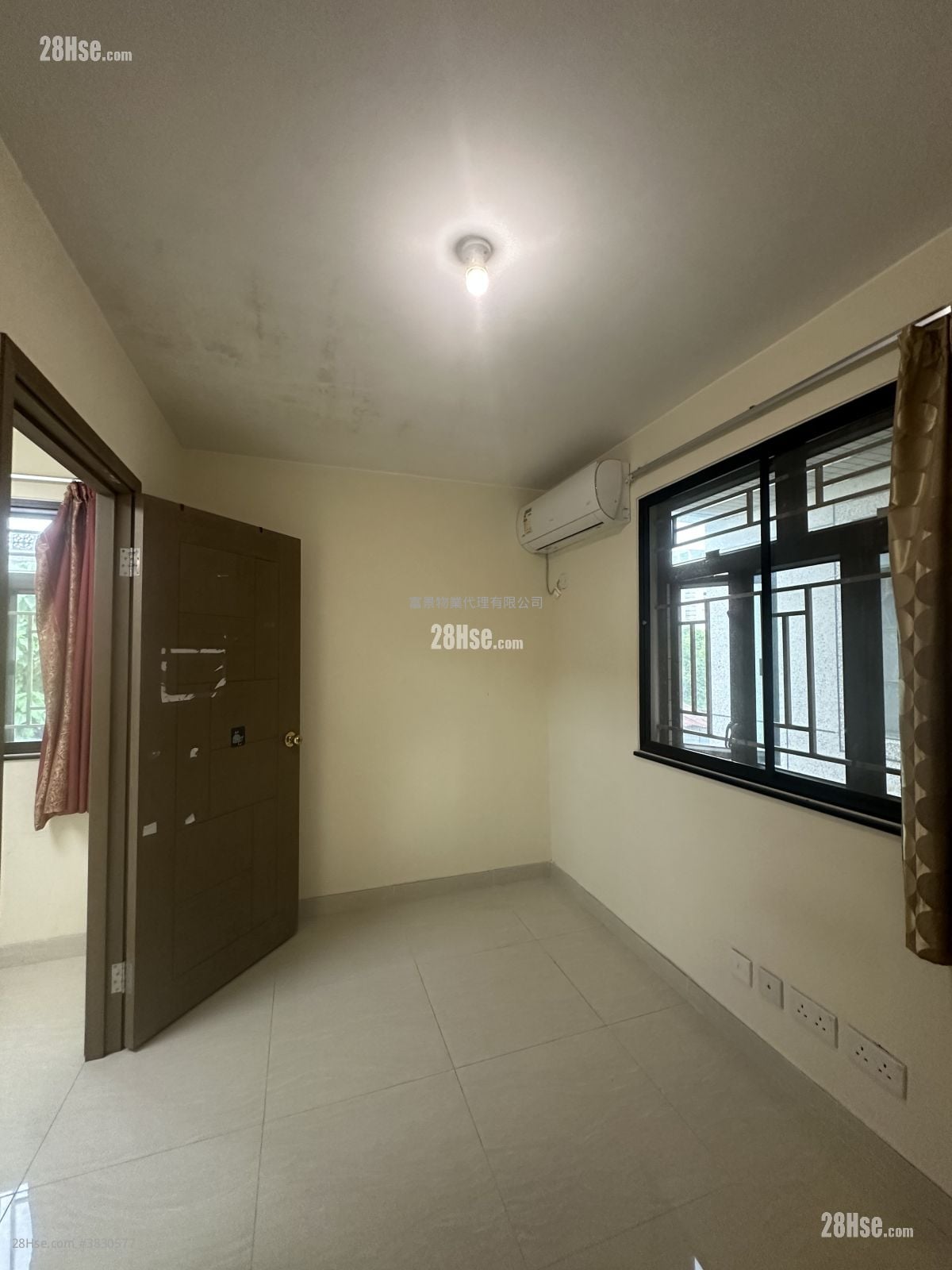 Village Rental 1 Bedroom , 1 Bathroom 300 ft²