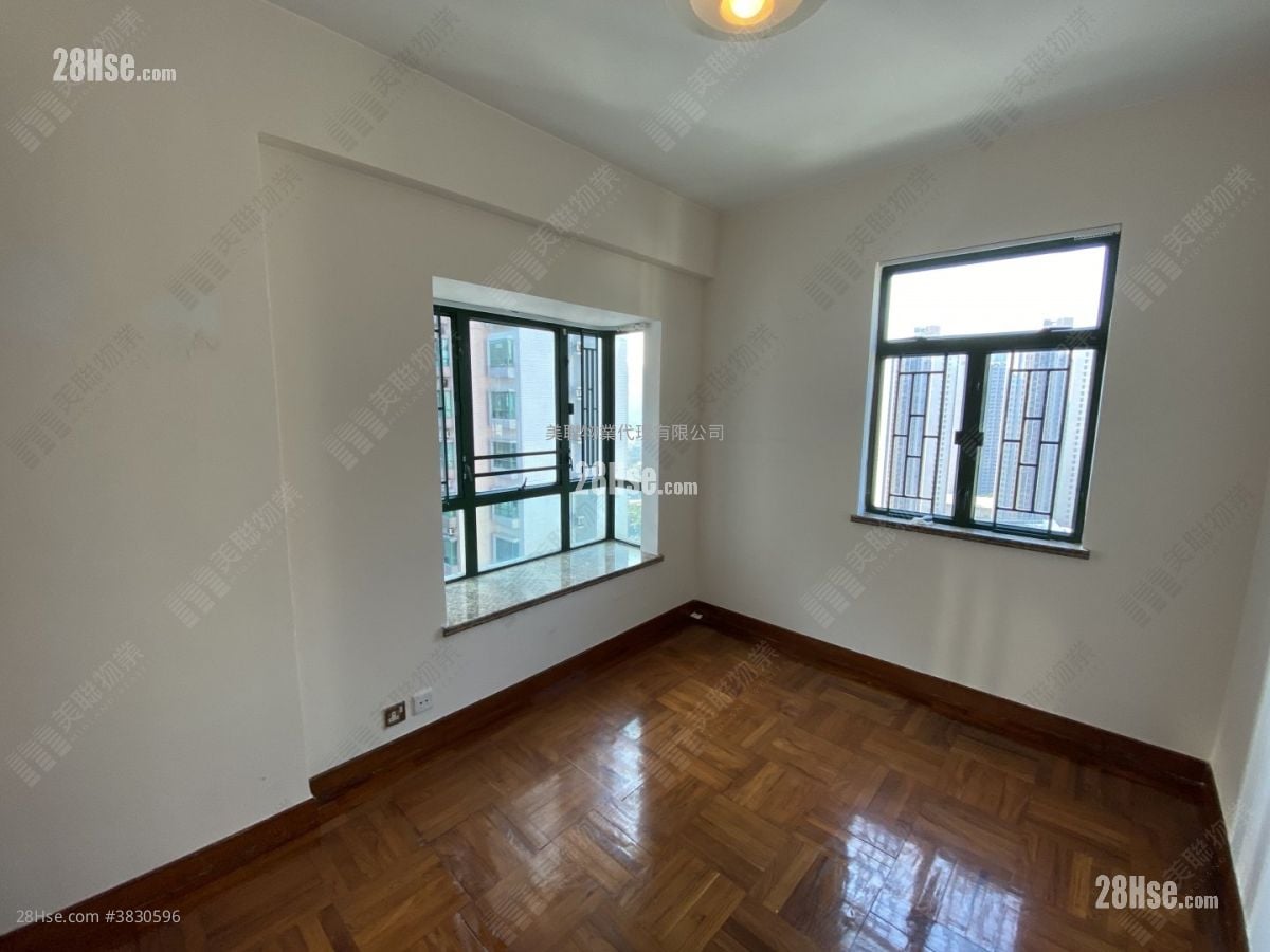 East Point City Sell 2 Bedrooms , 1 Bathroom 524 ft²