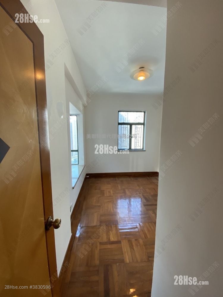 East Point City Sell 2 Bedrooms , 1 Bathroom 524 ft²