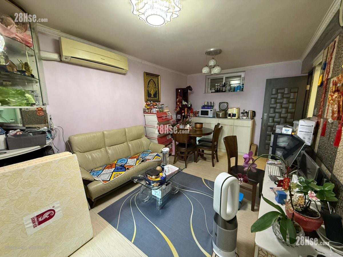 Nam Chong Estate Sell 2 Bedrooms , 1 Bathroom 377 ft²