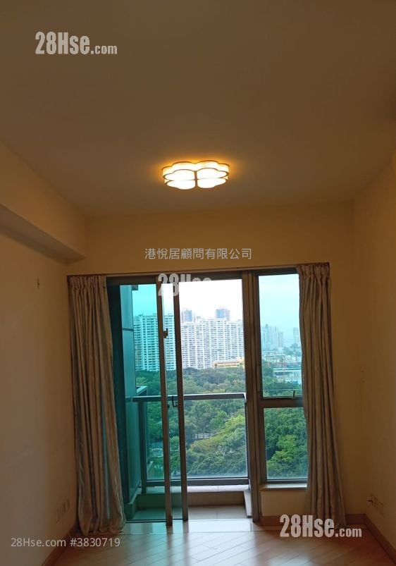 Century Gateway Rental 498 ft²