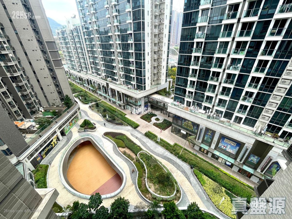The Papillons Sell 2 Bedrooms , 1 Bathroom 529 ft²