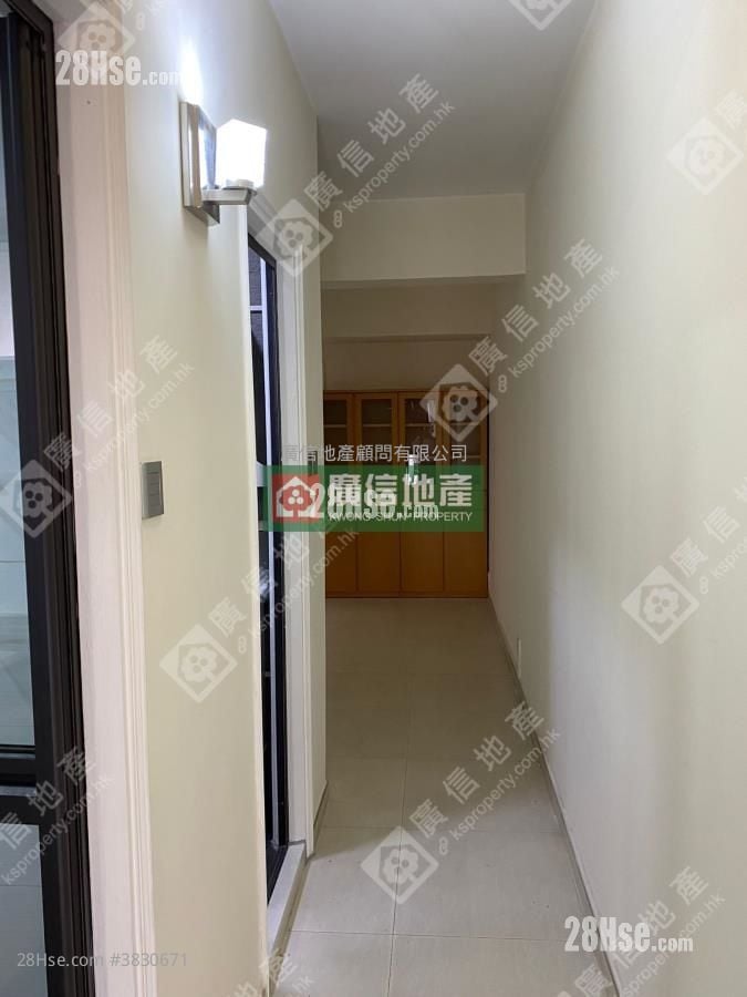 Hang On Building Sell 2 Bedrooms , 1 Bathroom 406 ft²