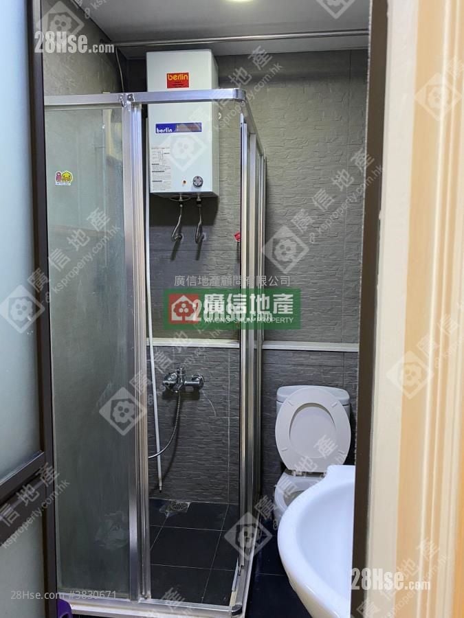 Hang On Building Sell 2 Bedrooms , 1 Bathroom 406 ft²