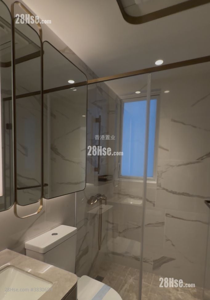 Miami Quay Rental 3 Bedrooms , 1 Bathroom 486 ft²