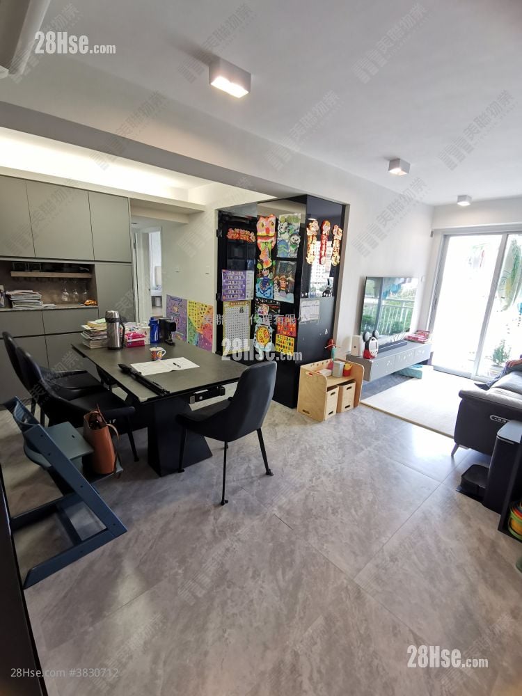 City One Shatin Sell 3 Bedrooms , 2 Bathrooms 853 ft²
