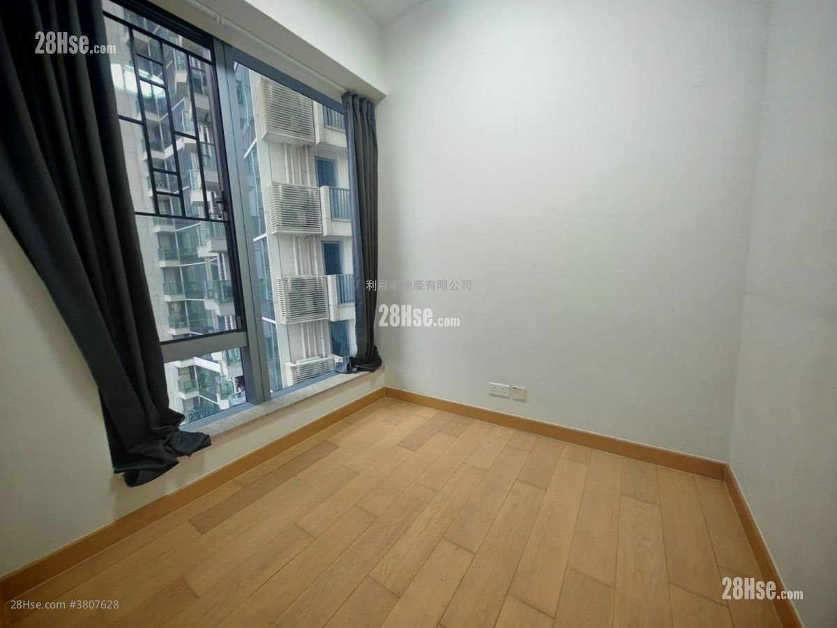Malibu Sell 3 Bedrooms 654 ft²
