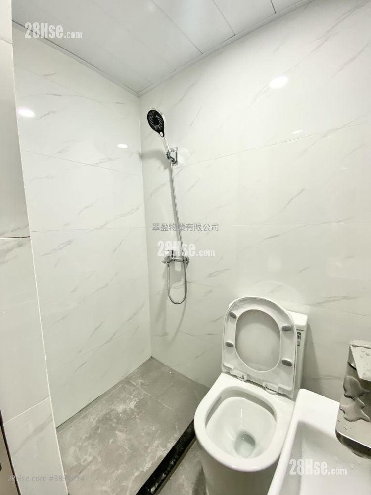 Kwun Tong Industrial Centre Rental 170 ft²