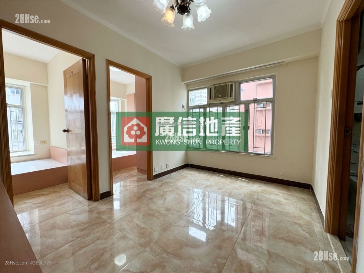 Shun On Building Rental 2 Bedrooms , 1 Bathroom 321 ft²