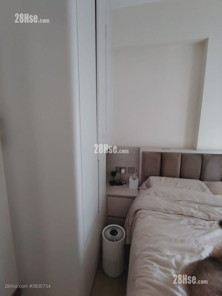 Connaught Garden Rental 2 Bedrooms , 1 Bathroom 334 ft²