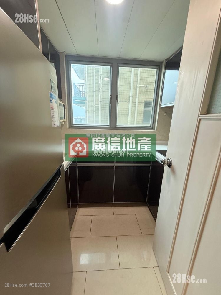 凯帆轩 租盘 2 房 , 1 浴室 449 平方尺