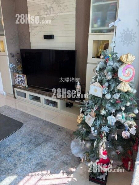 半岛豪庭 售盘 3 房 1,063 平方尺