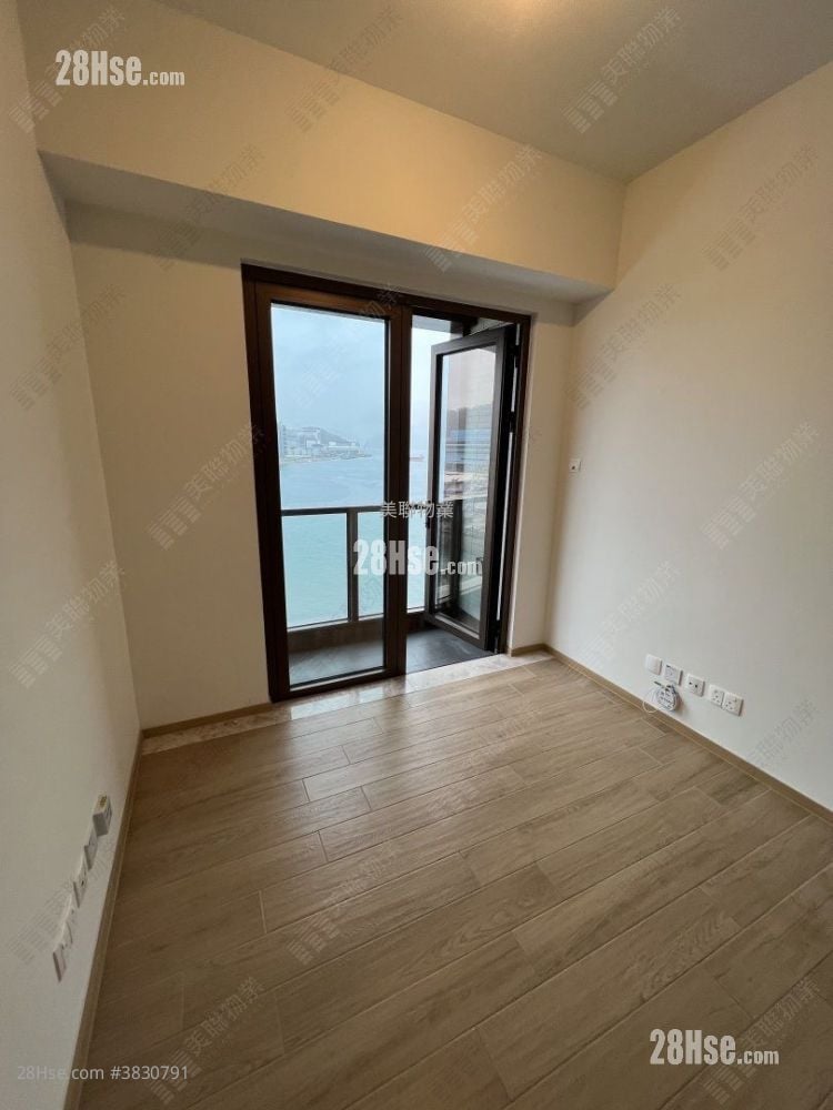 Lp6 Sell 2 Bedrooms , 1 Bathroom 422 ft²