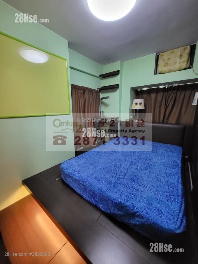 Scholastic Garden Sell 3 Bedrooms , 2 Bathrooms 661 ft²