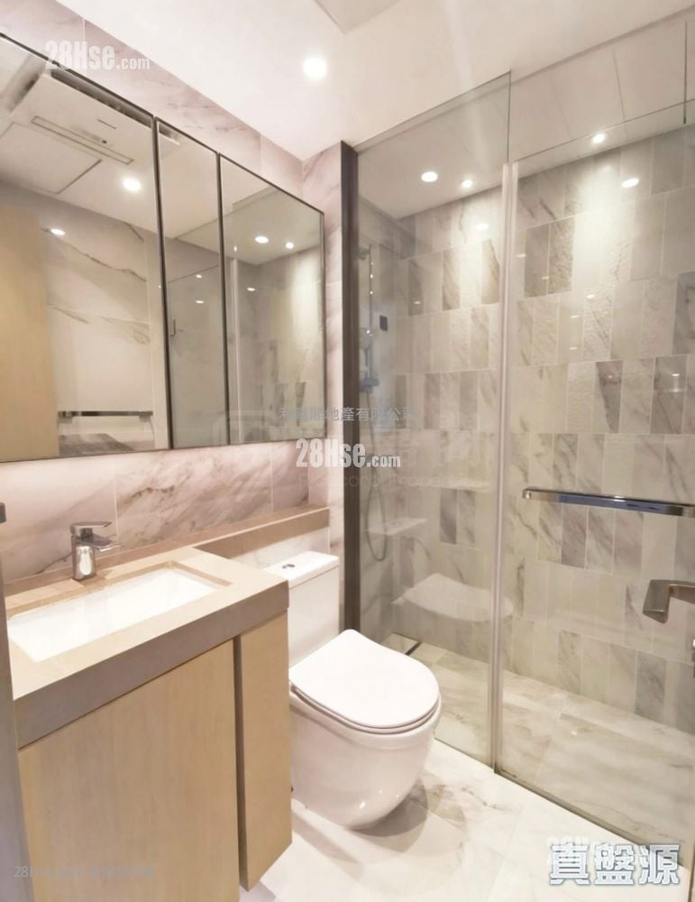 Mount Regency Sell 2 Bedrooms , 1 Bathroom 414 ft²