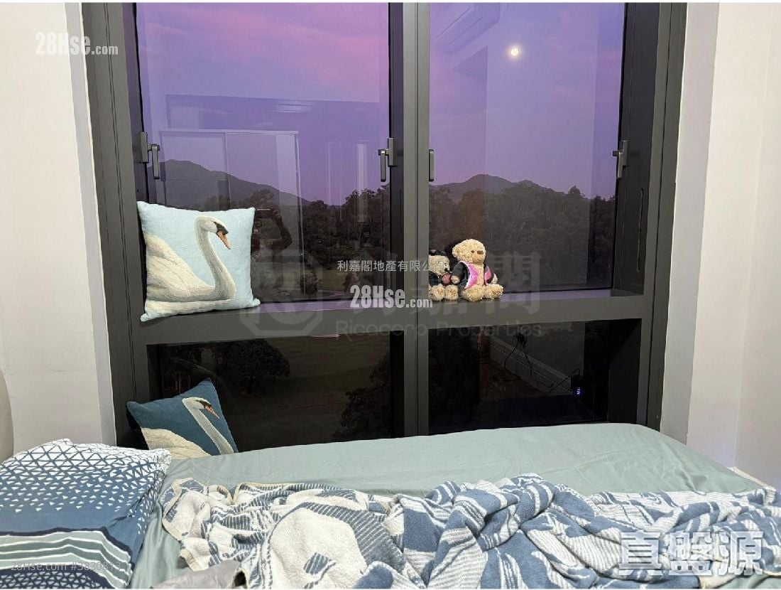 Eden Manor Sell 3 Bedrooms , 3 Bathrooms 967 ft²
