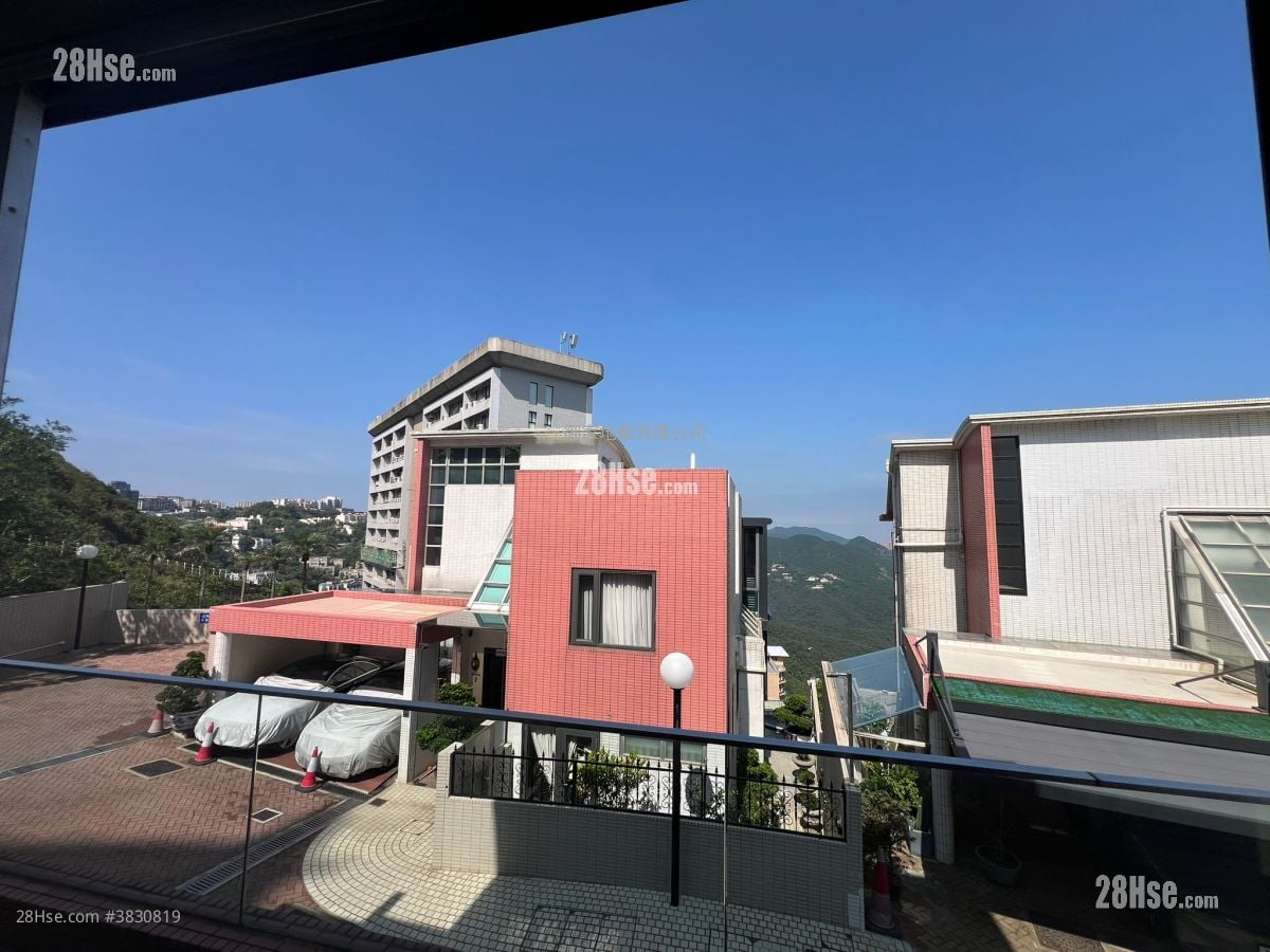 Sunshine Villa Sell 3 Bedrooms , 3 Bathrooms 1,690 ft²