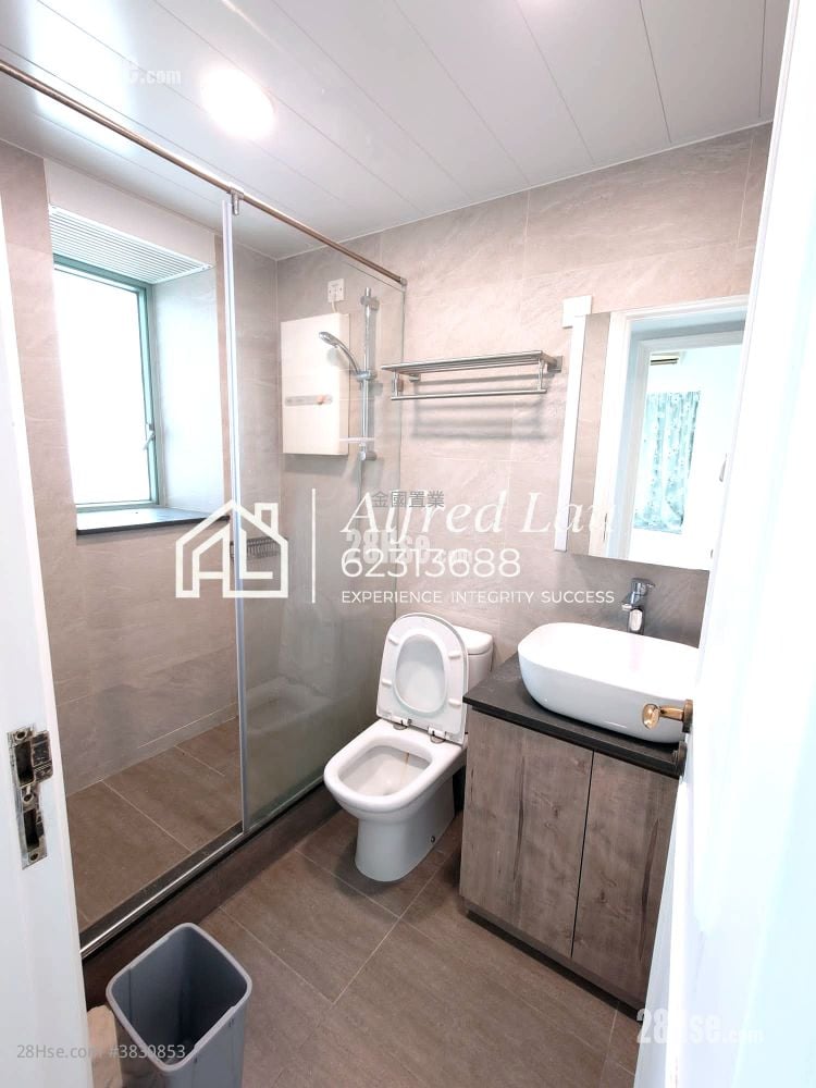 The Victoria Towers Rental 2 Bedrooms , 1 Bathroom 457 ft²