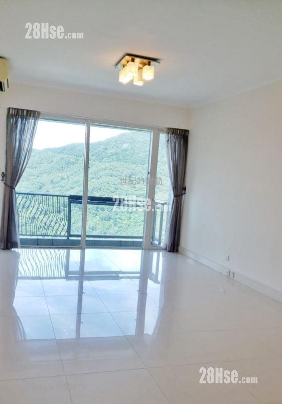 Le Prestige Rental 4 Bedrooms , 2 Bathrooms 975 ft²