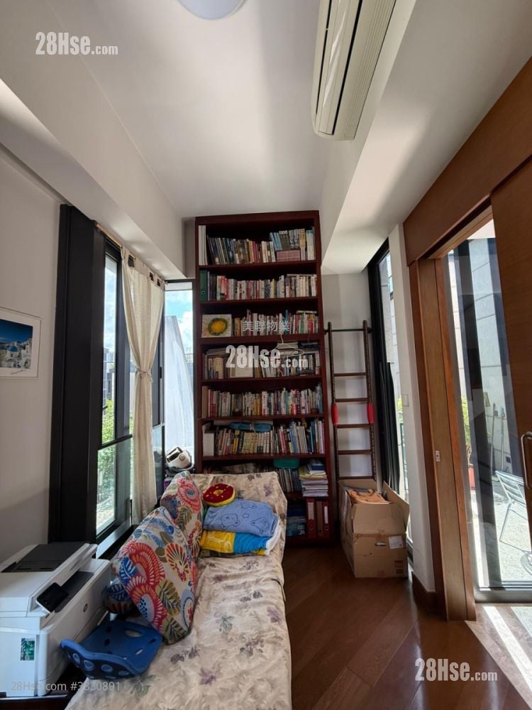 Eden Manor Sell 2,666 ft²