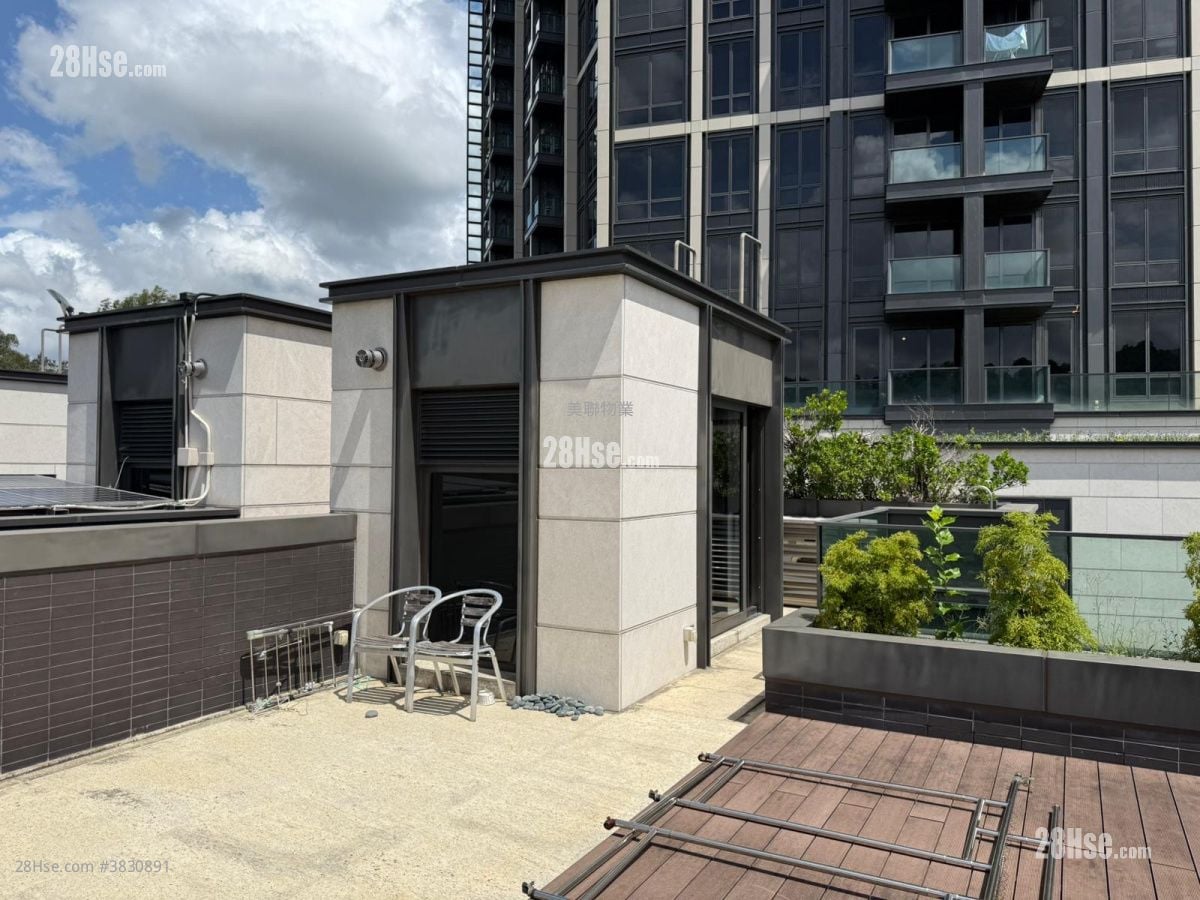 Eden Manor Sell 2,666 ft²
