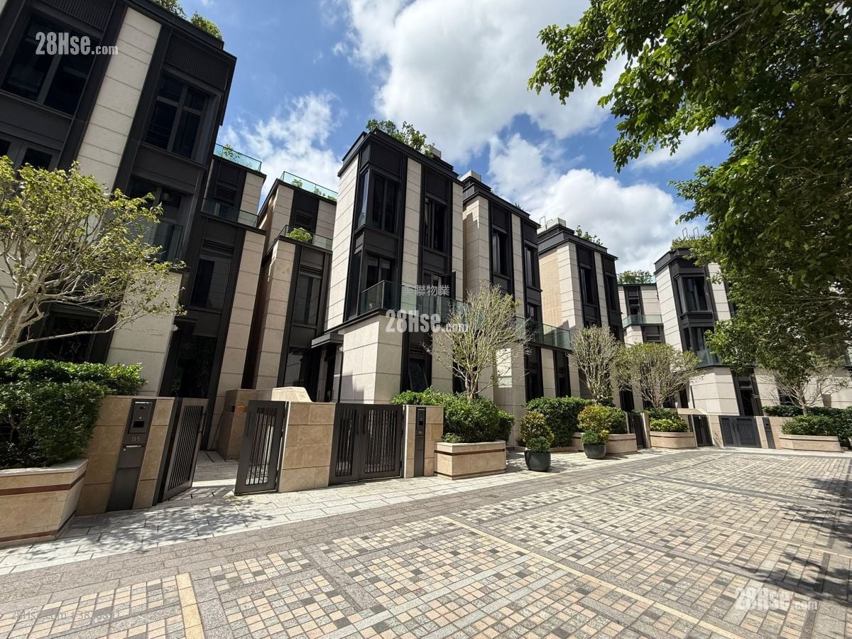 Eden Manor Sell 2,666 ft²
