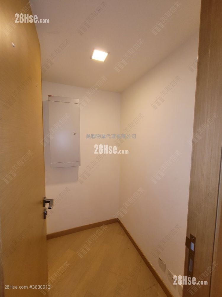 Residence 88 Sell 3 Bedrooms , 2 Bathrooms 716 ft²