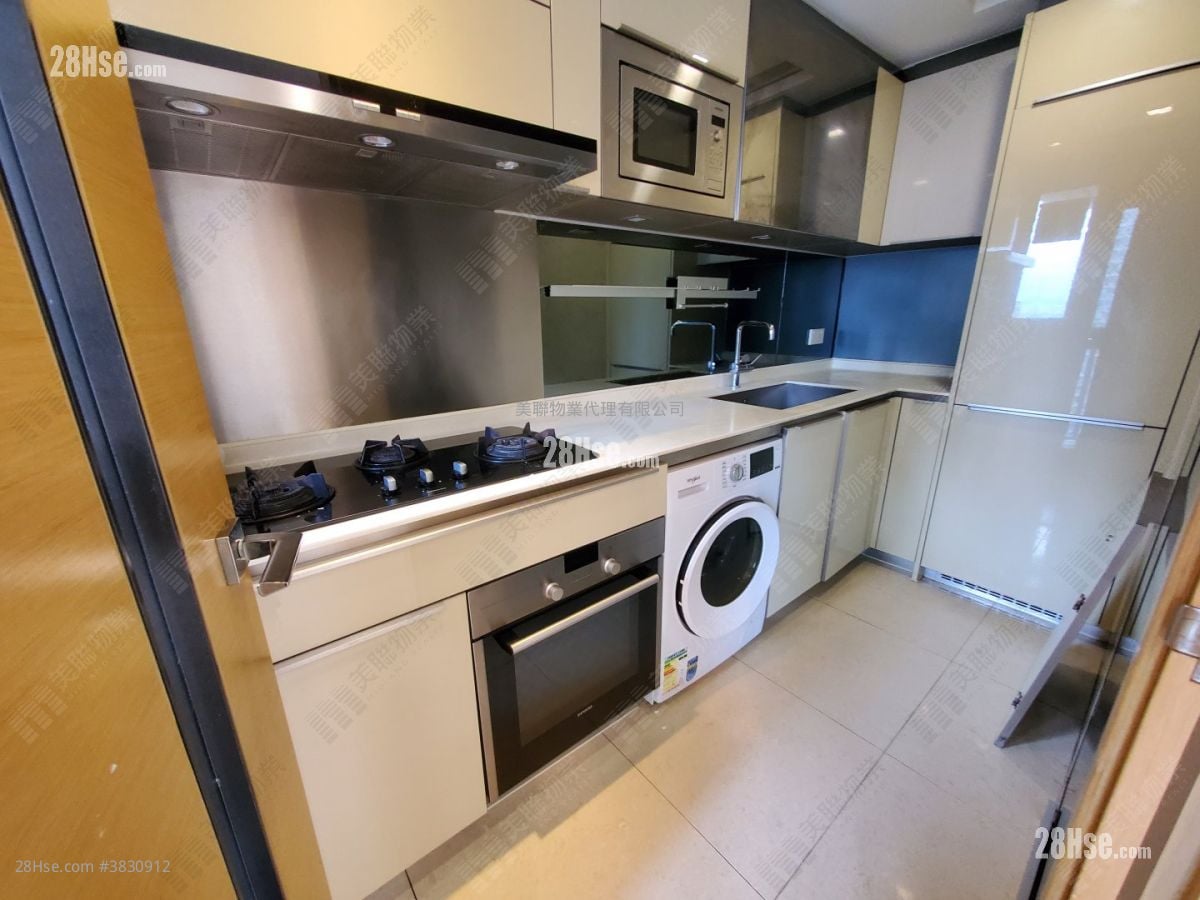 Residence 88 Sell 3 Bedrooms , 2 Bathrooms 716 ft²