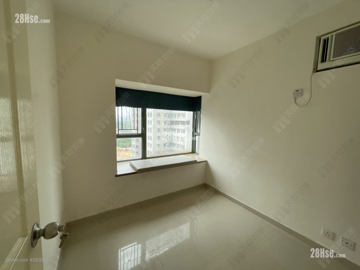 Regentville Sell 2 Bedrooms , 1 Bathroom 419 ft²