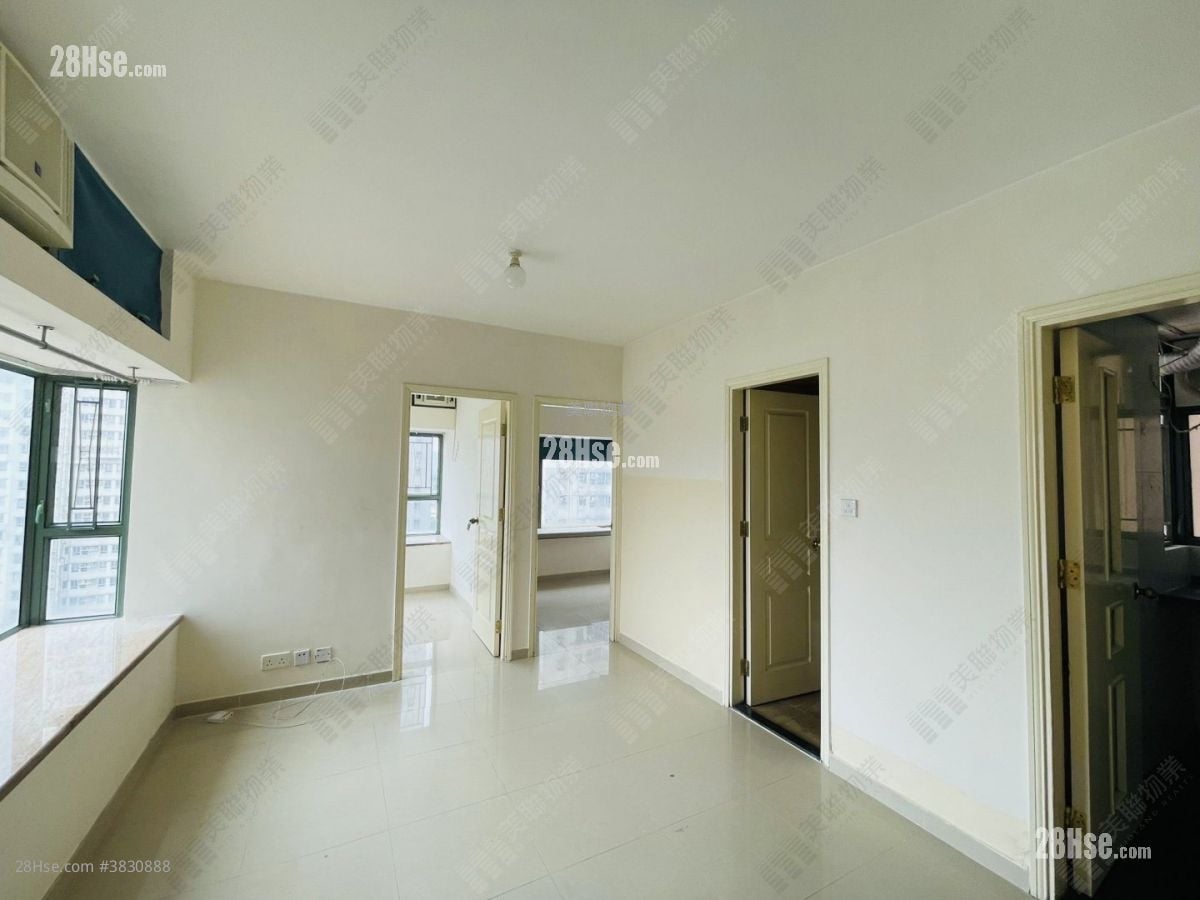 Regentville Sell 2 Bedrooms , 1 Bathroom 419 ft²