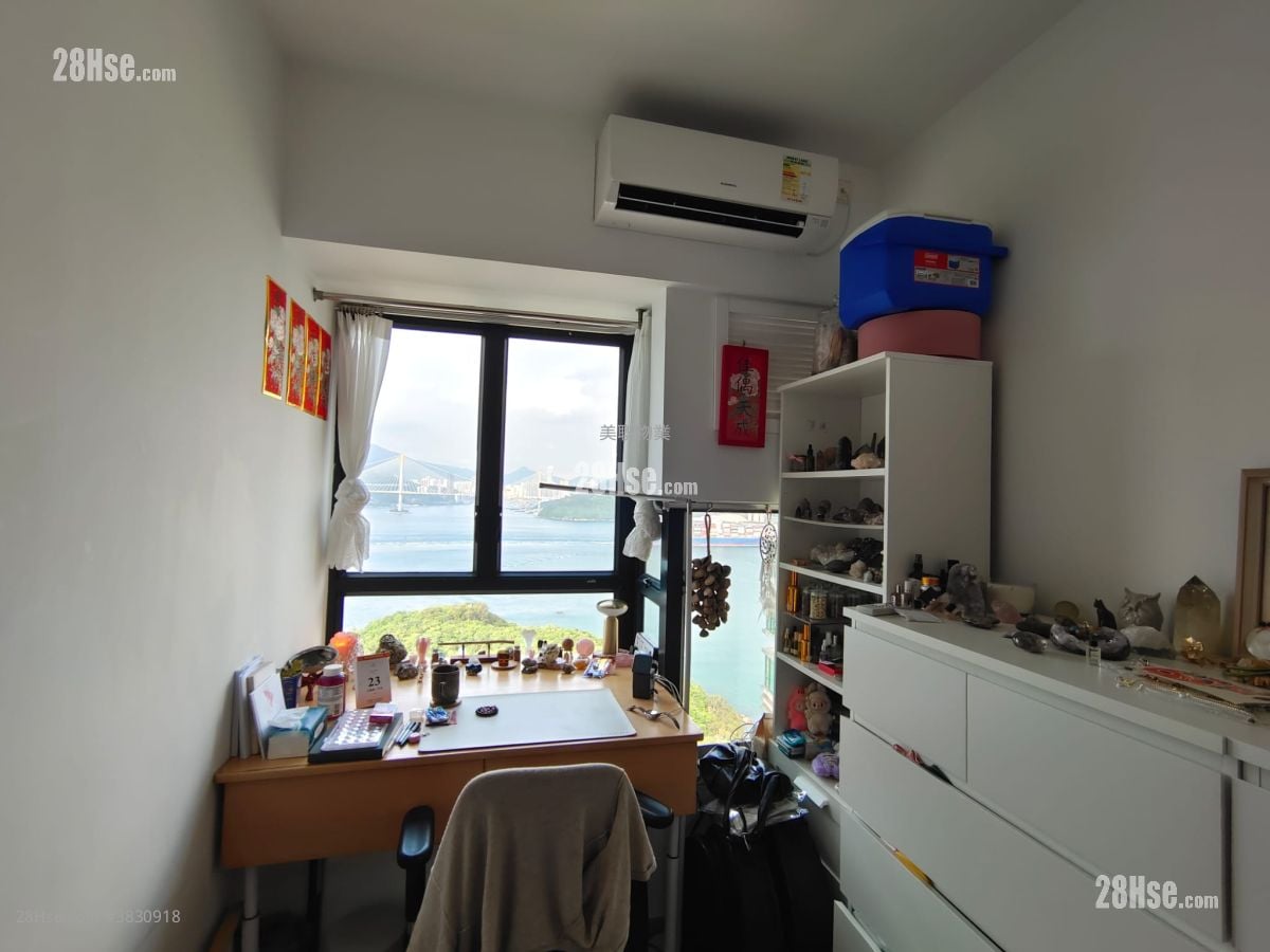 Park Island Sell 3 Bedrooms , 2 Bathrooms 707 ft²