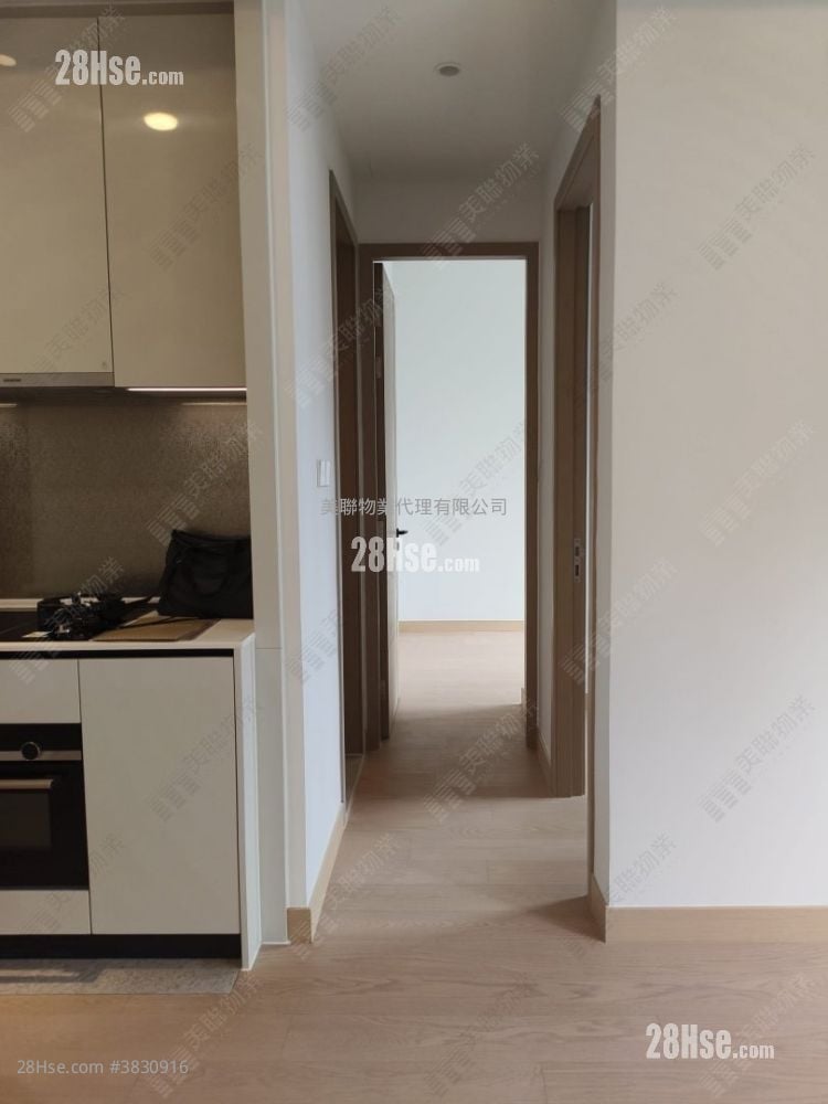 Grand Seasons Sell 2 Bedrooms , 1 Bathroom 453 ft²