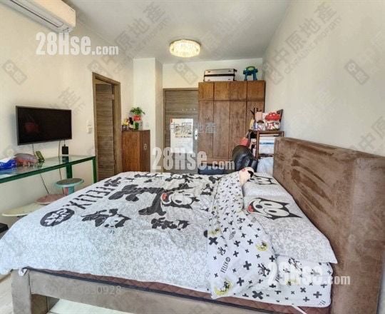 Green Code Sell Studio 300 ft²