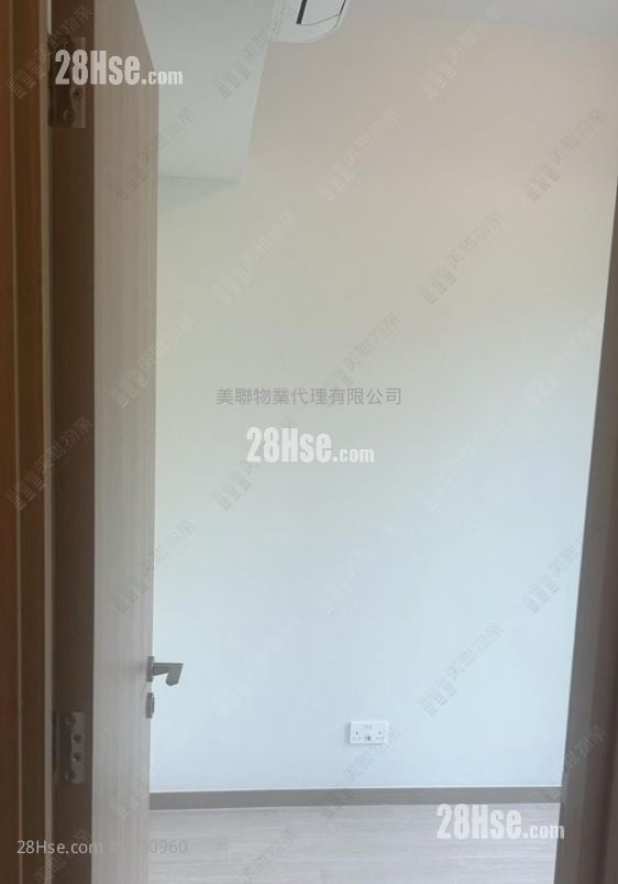 Chill Residence Rental 1 Bedroom , 1 Bathroom 337 ft²