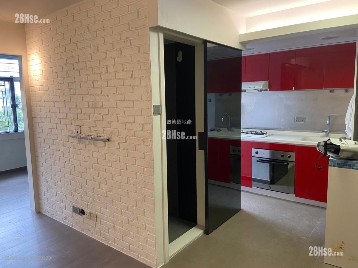 Fung Tak Estate Rental 1 Bedroom , 1 Bathroom 385 ft²