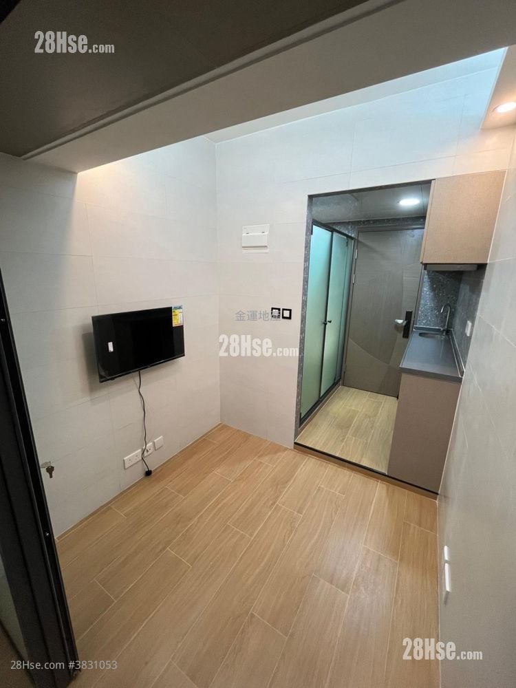 Tung Lok Mansion Rental 180 ft²