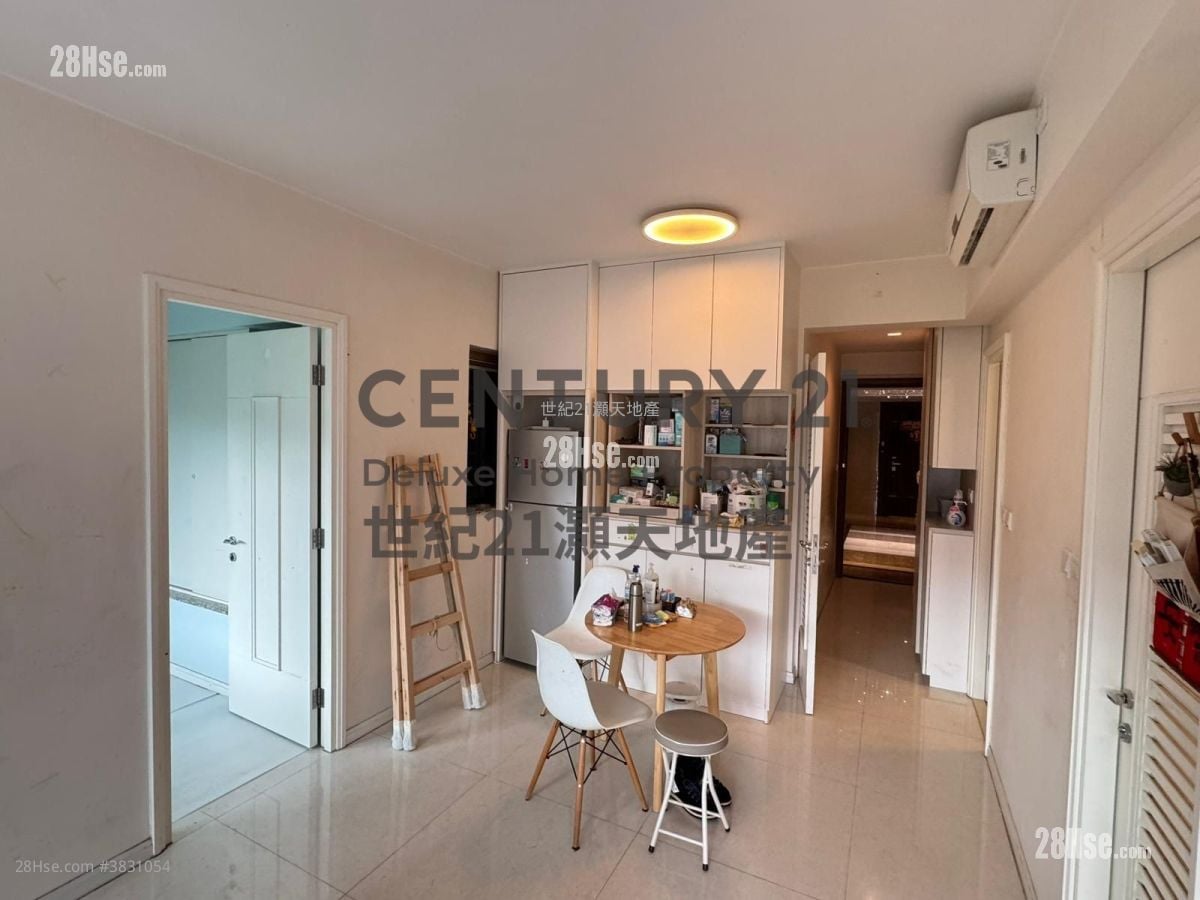 Mont Vert Rental 3 Bedrooms , 2 Bathrooms 750 ft²