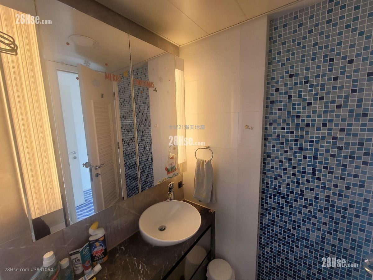 Mont Vert Rental 3 Bedrooms , 2 Bathrooms 750 ft²