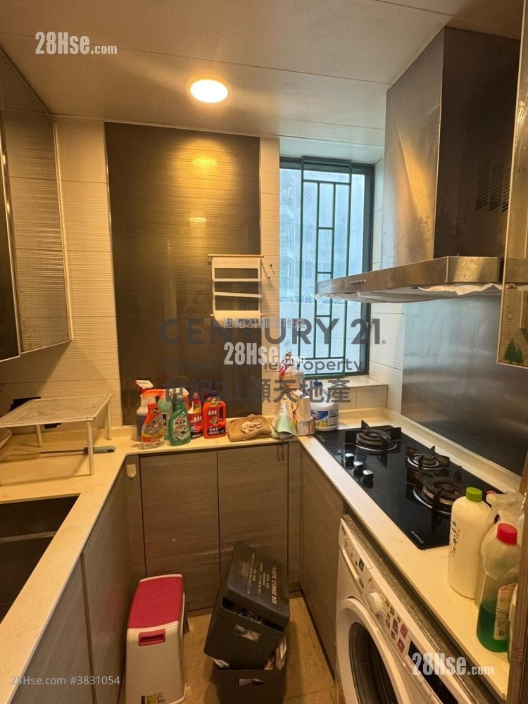 Mont Vert Rental 3 Bedrooms , 2 Bathrooms 750 ft²