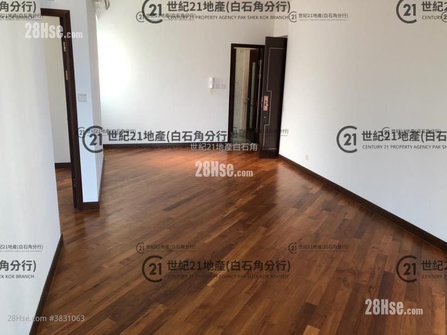 Mayfair By The Sea Rental 3 Bedrooms , 2 Bathrooms 1,081 ft²