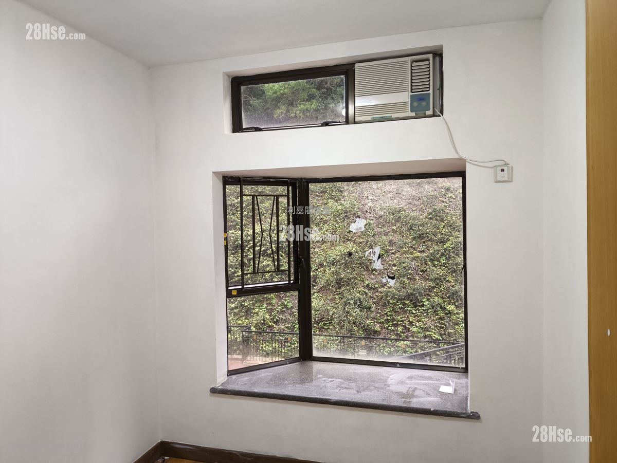 Grand Palisades Sell 3 Bedrooms , 2 Bathrooms 915 ft²