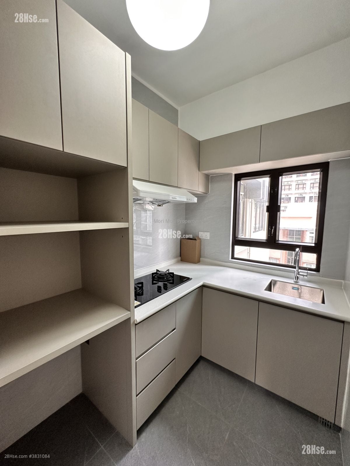 Paramount Mansion Rental 2 Bedrooms , 1 Bathroom