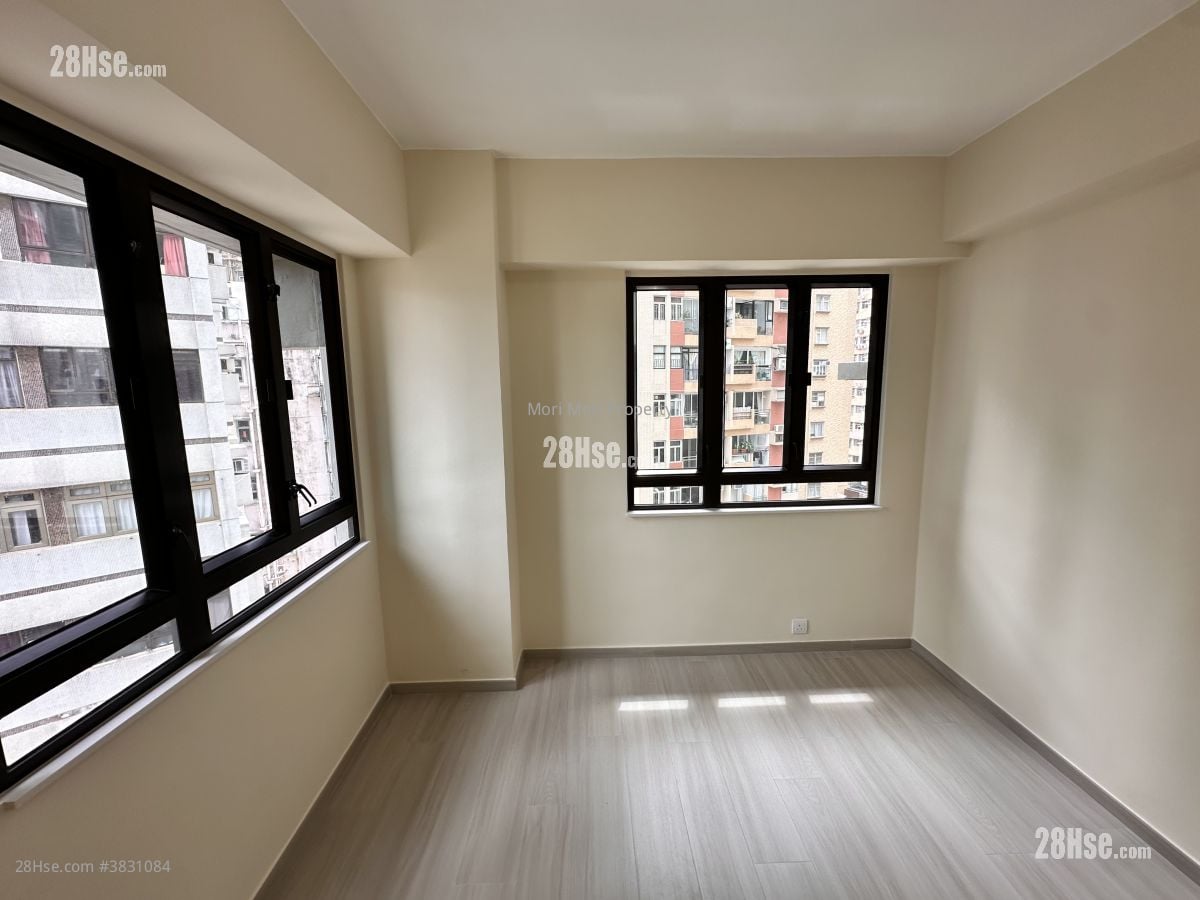 Paramount Mansion Rental 2 Bedrooms , 1 Bathroom