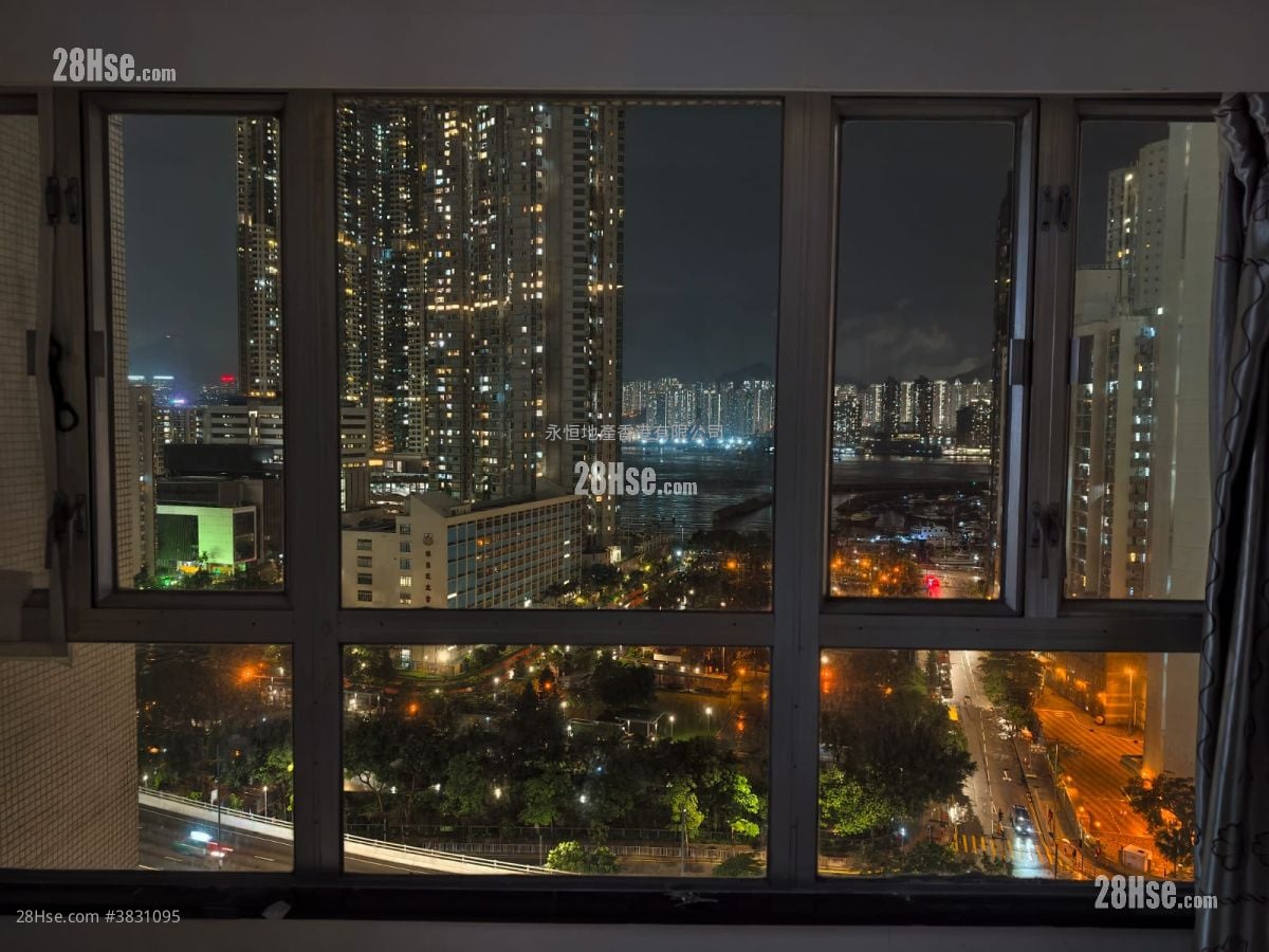 Hing Man Mansion Rental 1 Bathroom 192 ft²
