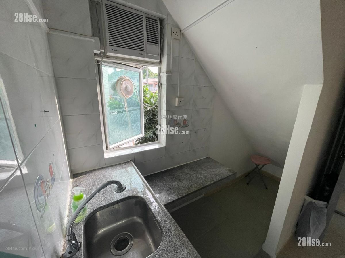Village Rental 1 Bedroom , 1 Bathroom 320 ft²