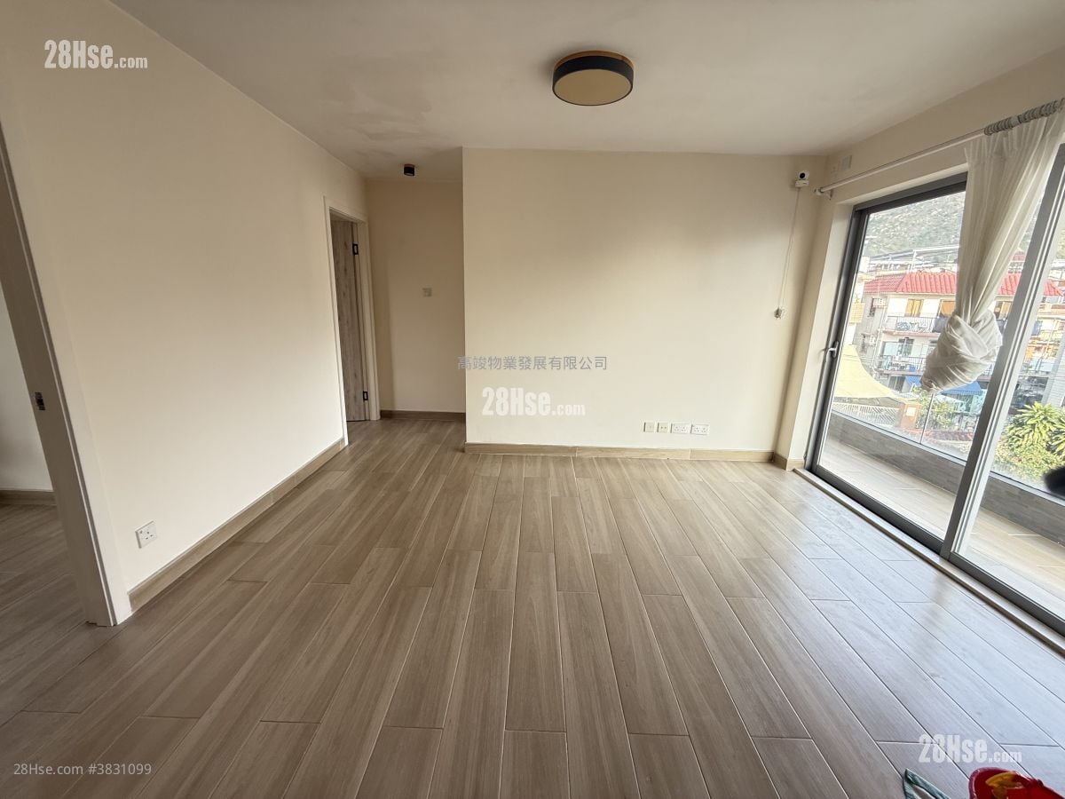 Lung Kwu Tan Rental 3 Bedrooms , 2 Bathrooms 700 ft²